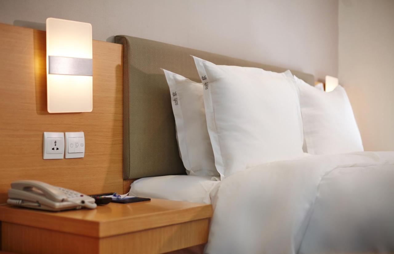 Holiday Inn Express Tangshan Downtown By Ihg ภายนอก รูปภาพ